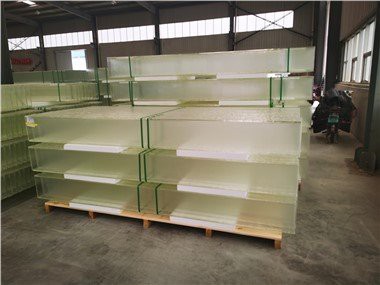 پانل های شیشه ای شکل